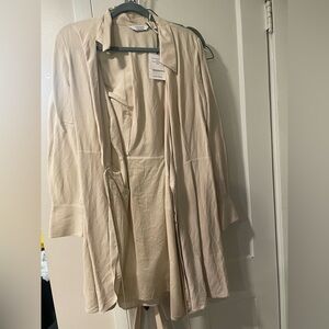 & Other Stories Cream Trench Coat
